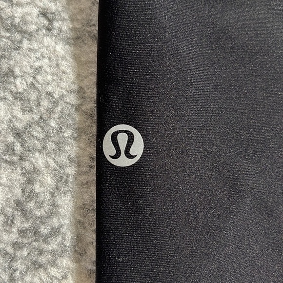 Lululemon Tight Stuff Tight II *25" - Picture 9 of 12